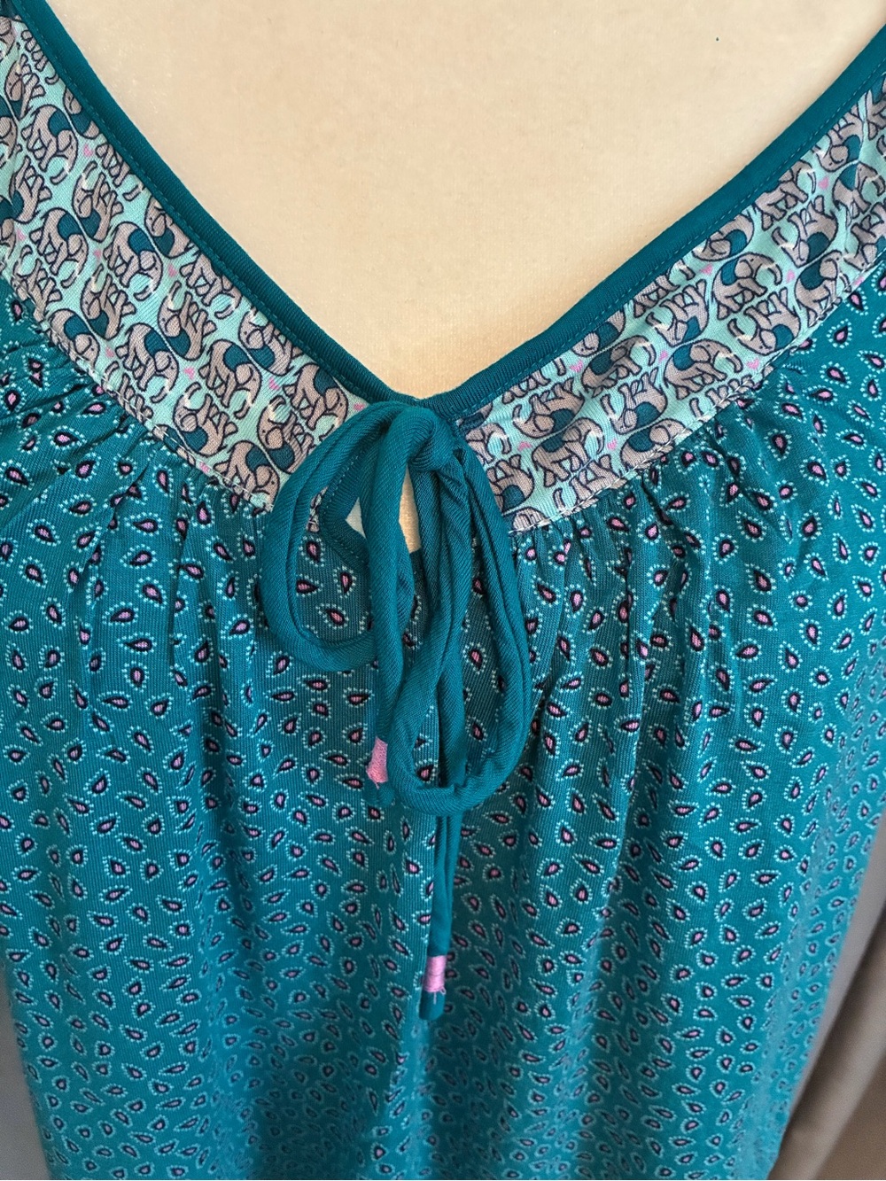 NWT Secret Treasures Elephant & Paisley Pajama Set LARGE Shorts & Tank Stretchy - Picture 3 of 7